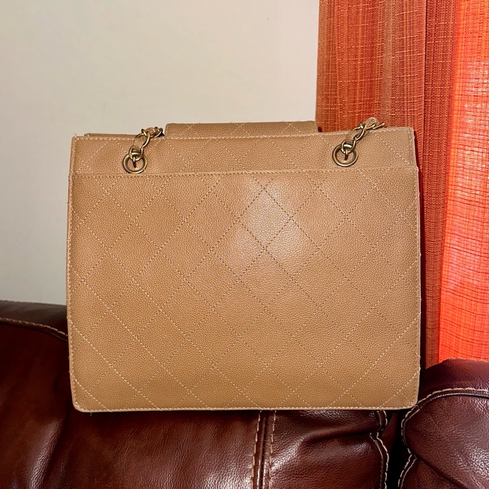 🔥🔥🔥Authentic Chanel Caviar Leather Shoulder Bag Tote - Picture 7 of 13